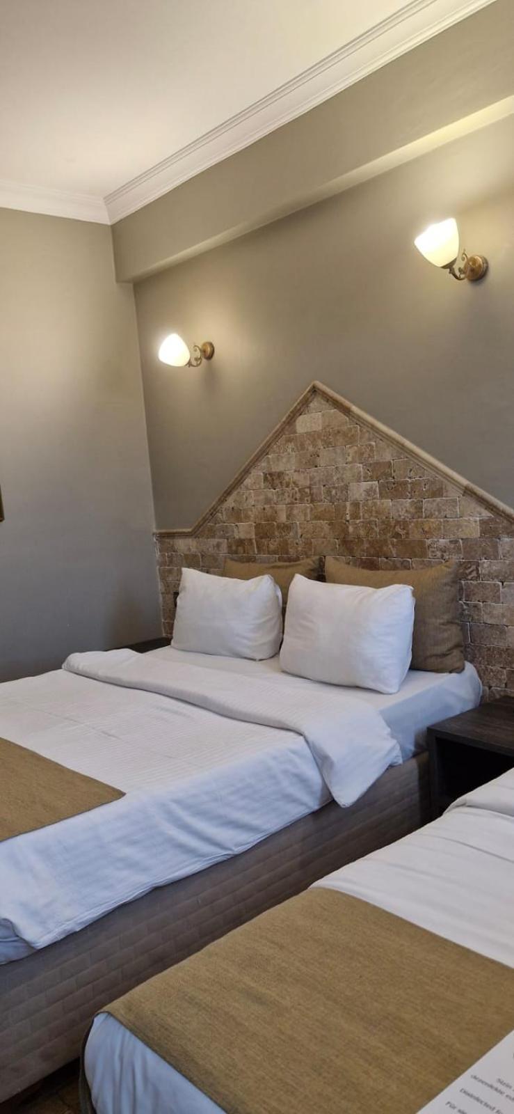Royal Park Hotel Corlu Bed And Breakfast 테키르다그 외부 사진