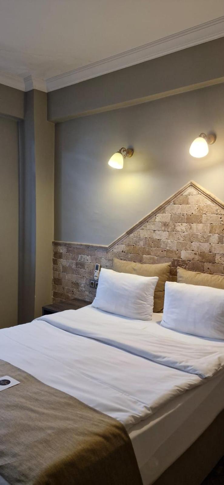 Royal Park Hotel Corlu Bed And Breakfast 테키르다그 외부 사진