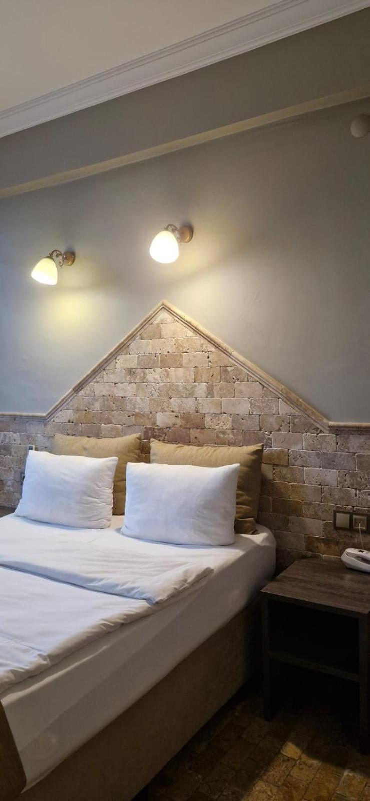 Royal Park Hotel Corlu Bed And Breakfast 테키르다그 외부 사진