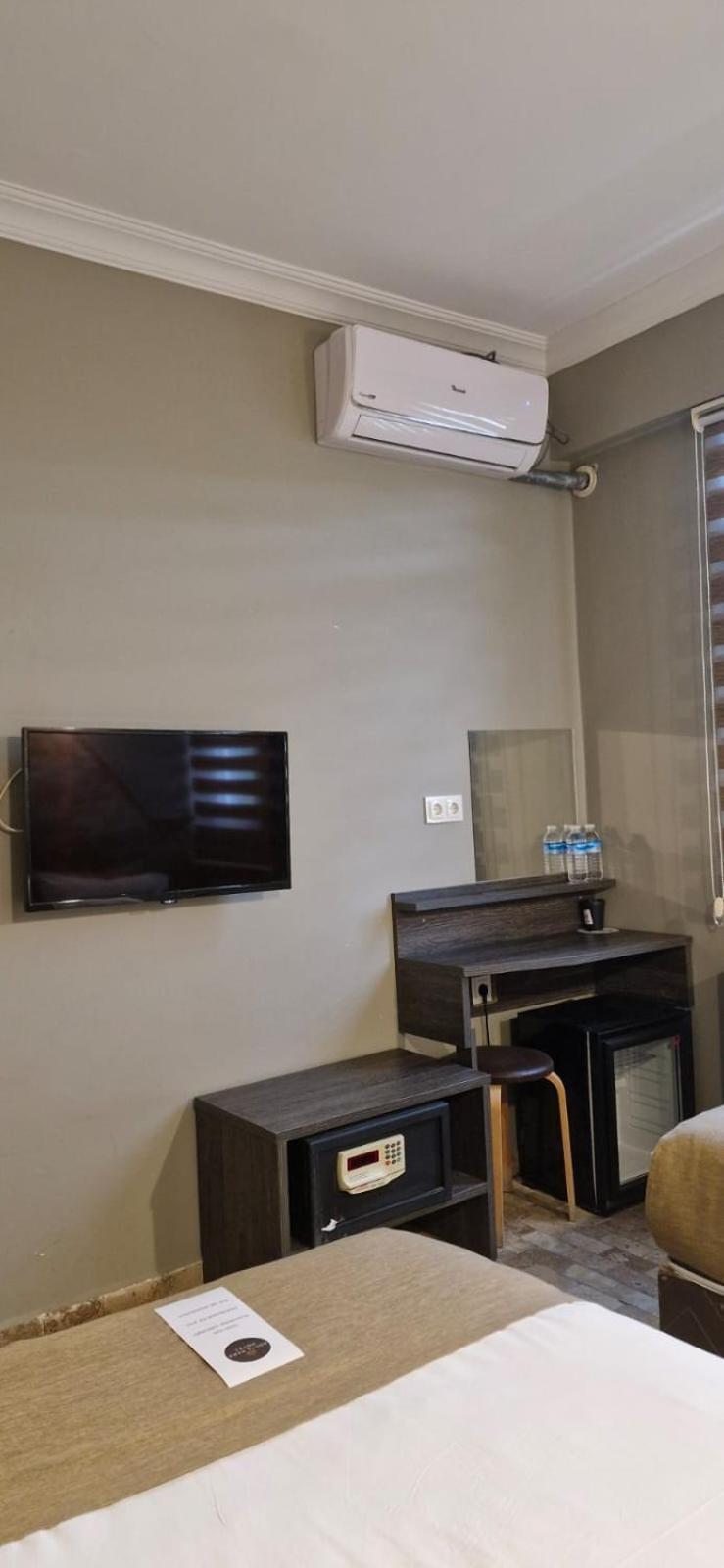 Royal Park Hotel Corlu Bed And Breakfast 테키르다그 외부 사진